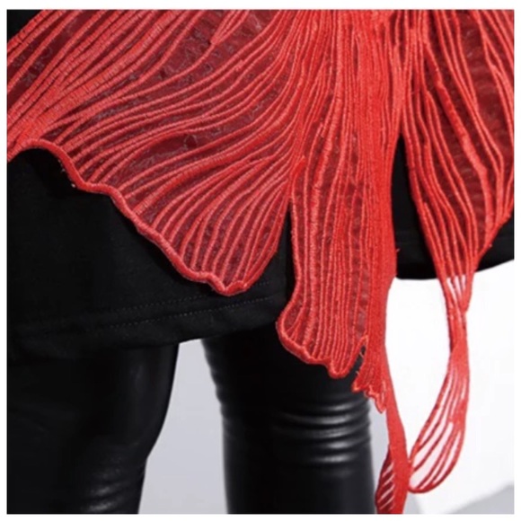 Black Bold Fish Appliqué Tunic Dress - Picture 5 of 7